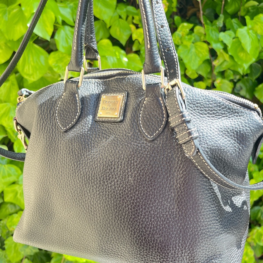 Dooney & Bourke Black GENUINE Pebbled Leather Dillen Women's Bag - Picture 3 of 16